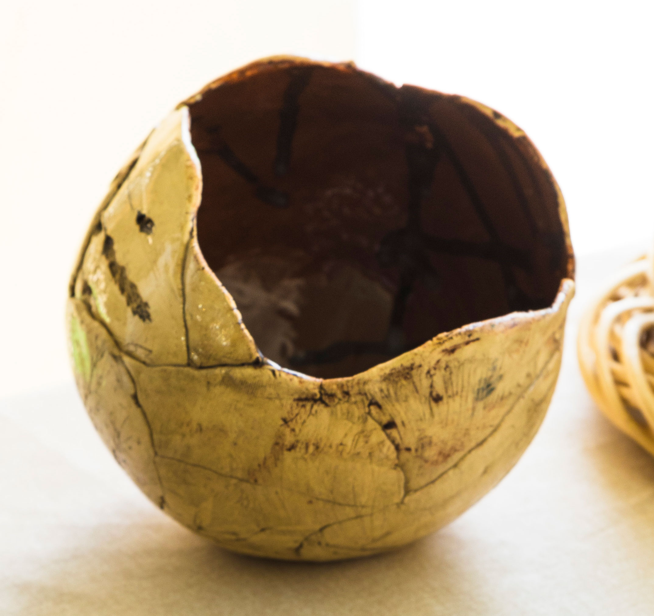 Сфера-пиала «Золотые трещины»